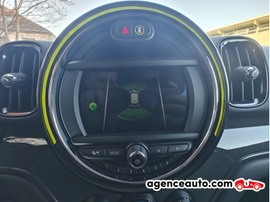 Mini Countryman — 24