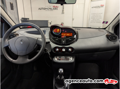 Renault Twingo — 9