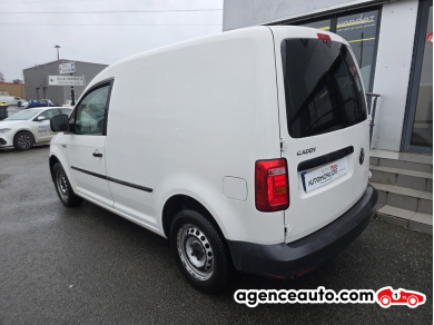 Volkswagen Caddy Van — 8