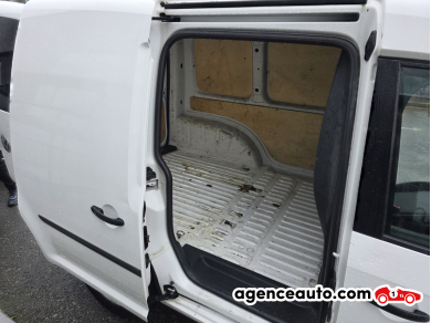 Volkswagen Caddy Van — 13