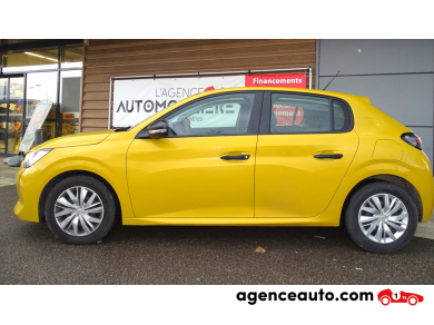 Peugeot 208 — 10