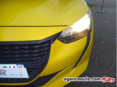 Peugeot 208 — 31
