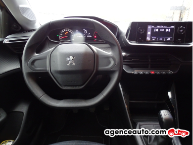 Peugeot 208 — 20