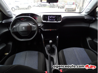 Peugeot 208 — 26