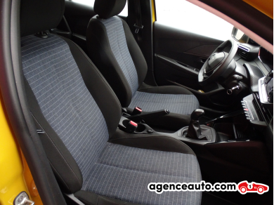 Peugeot 208 — 15