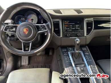 Porsche Macan — 12