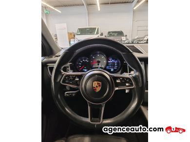 Porsche Macan — 13