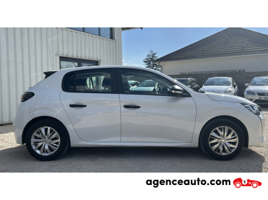 Peugeot 208 — 9