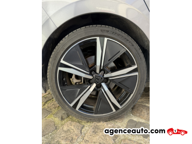 Peugeot 308 — 9