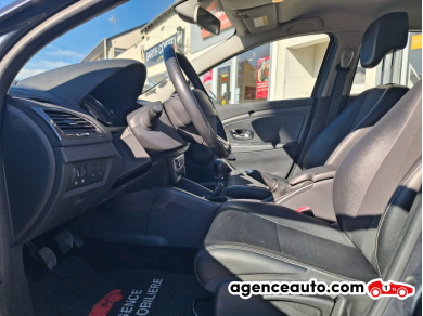 Renault Megane — 11