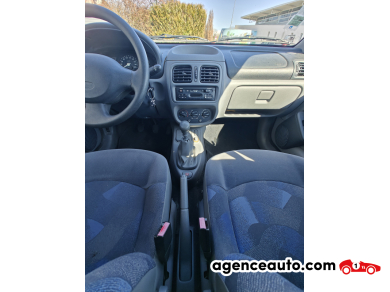 Renault Clio — 18