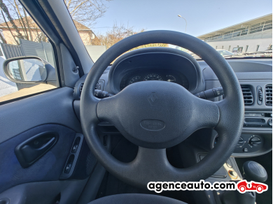 Renault Clio — 20