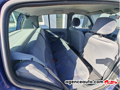 Renault Clio — 13