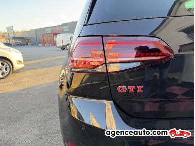 Volkswagen Golf — 7