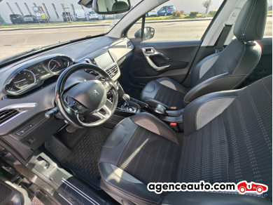 Peugeot 2008 — 11