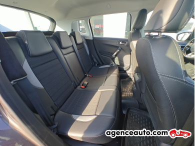 Peugeot 2008 — 14