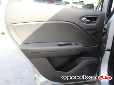 Renault Captur — 26