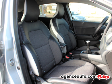 Renault Captur — 31