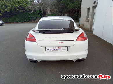 Porsche Panamera — 4