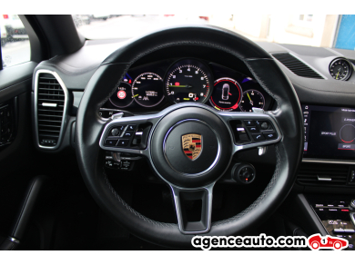 Porsche Cayenne — 15