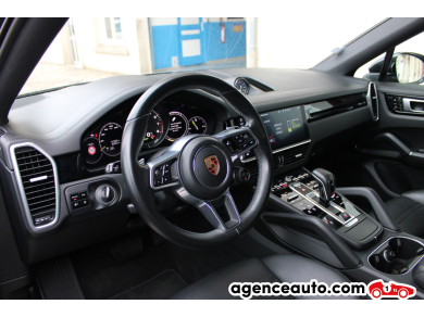 Porsche Cayenne — 11