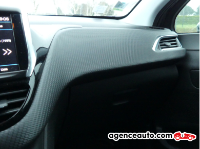 Peugeot 2008 — 25