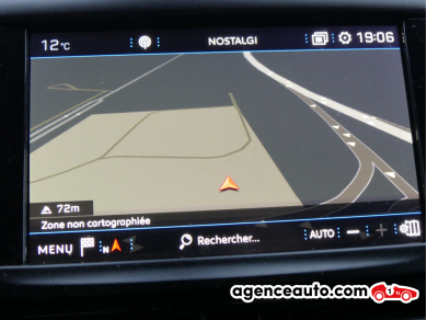 Peugeot 2008 — 16