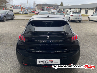 Peugeot e-208 — 6