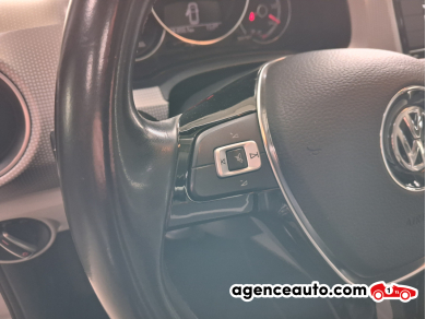 Volkswagen UP — 10