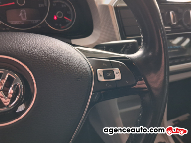 Volkswagen UP — 12