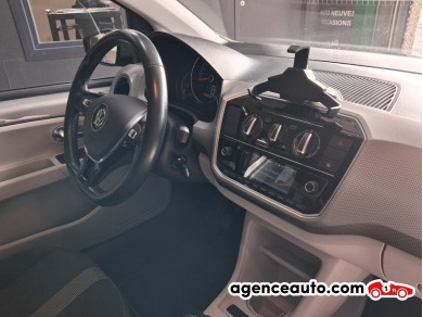 Volkswagen UP — 20