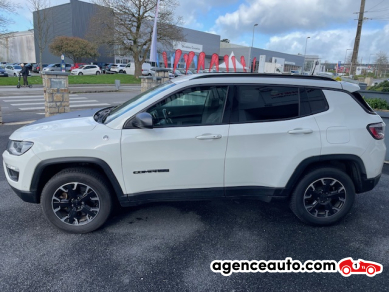Jeep Compass — 4