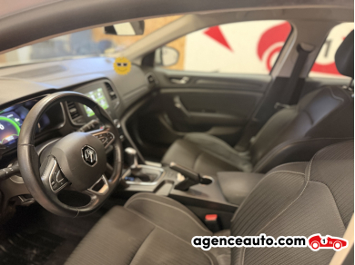 Renault Megane — 8