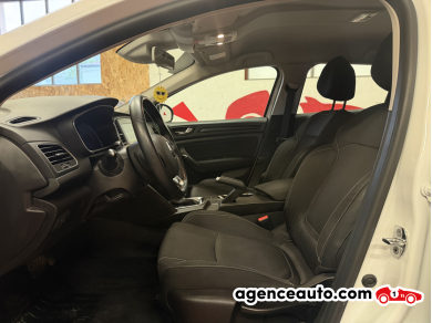 Renault Megane — 7