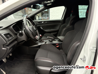 Renault Megane — 12