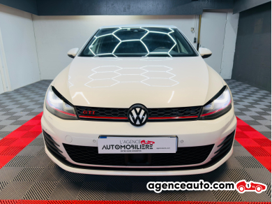 Volkswagen Golf — 2