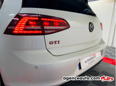 Volkswagen Golf — 9
