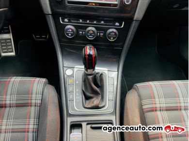Volkswagen Golf — 20