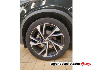 Volvo XC40 — 24