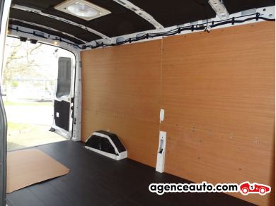 Ford Transit — 20