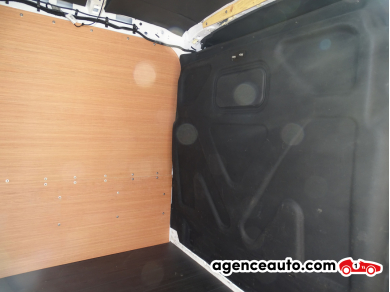 Ford Transit — 24