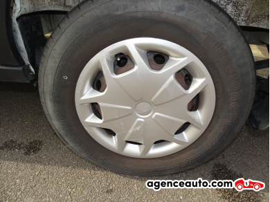 Ford Transit — 40