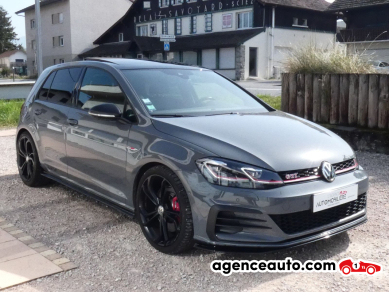 Volkswagen Golf — 7