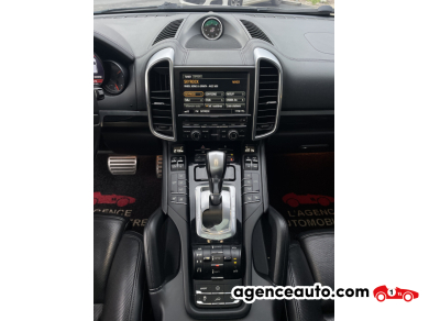 Porsche Cayenne — 16