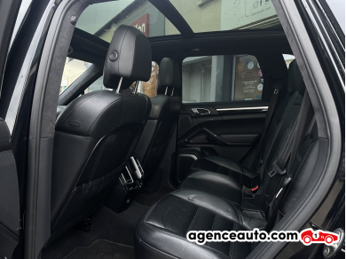 Porsche Cayenne — 22