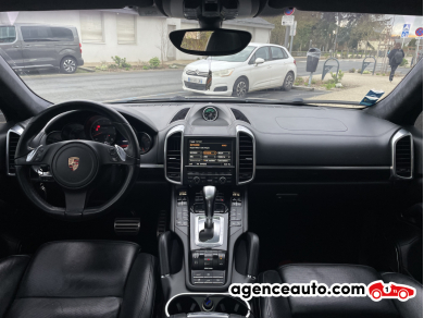 Porsche Cayenne — 11