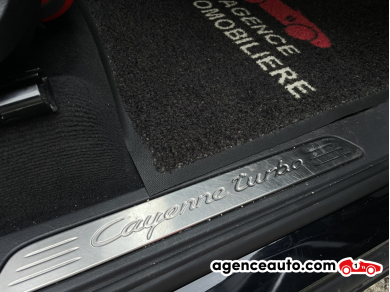 Porsche Cayenne — 26