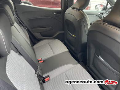 Renault Clio — 11