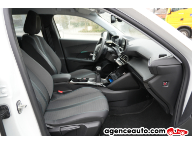 Peugeot 2008 — 35