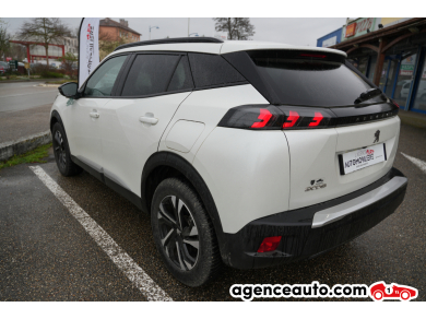Peugeot 2008 — 8